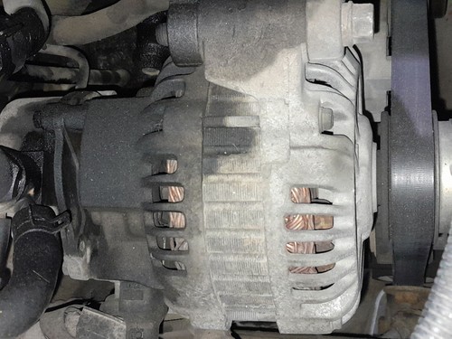 Lichtmaschine 2589330 für - /,