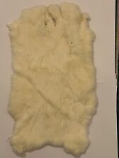 Großes Kaninchenfell Hasenfell Weiß 50 cm ! Flauschig Weich und Hohe Qualität !