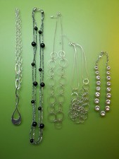 Modeschmuck: 5 Ketten zu 1