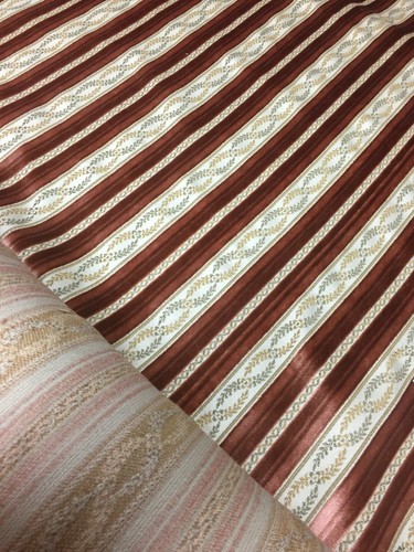136 polsterstoff antik - 136,