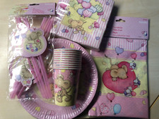 Lillebi Set je 10 Trinkhalme, Pappteller 23 cm, Becher, Servietten, 1 Tischdecke