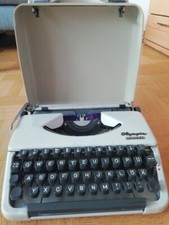 Reiseschreibmaschine Olympia Splendid 66 im Koffer Schreibmaschine