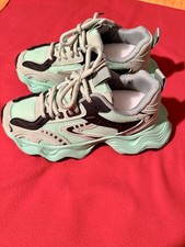 Sneaker Triple S in Technical