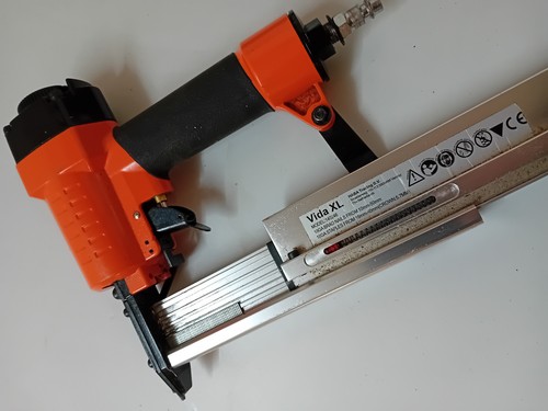 Druckluft tacker nagler - druckluft,