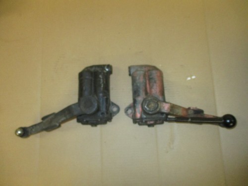 Stoßdämpfer hinten links und - hinten,
