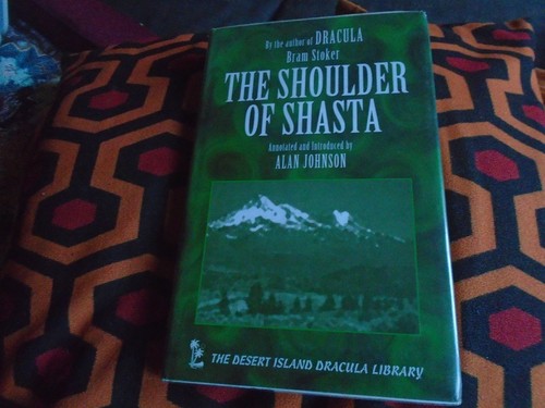 The shoulder shasta bram - shoulder, of