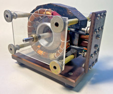 ALTES MODELL DYNAMO ELEKTROMOTOR VEB Elektromaschinenbau Sachsenwerk Dresden DDR