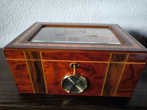 Edler humidor aus wurzelholz - edler,