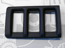 Original Mercedes W126 Abdeckung Dreifach-Schalter hinten links  NEU!