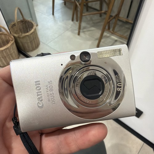 Canon ixus is - 80,
