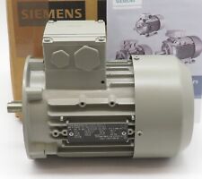 Niederspannungsmotor Siemens Elektromotor 0,55kW 3000U/min B14 Welle 14mm 2polig