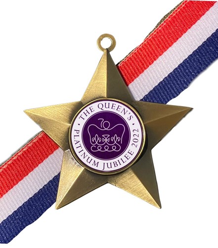 The queen platinum jubilee - platinum,