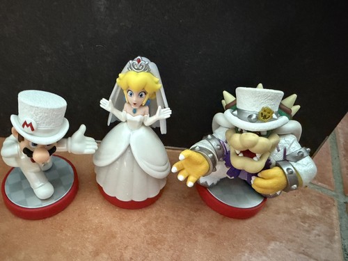 Super mario odyssey amiibo - mario,