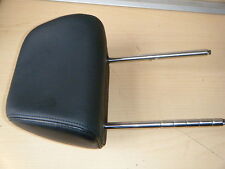 VW Passat CC Kopfstütze Leder Sitz vorne