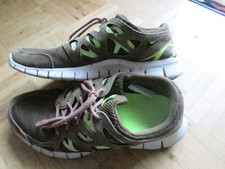 Nike free run 2, Größe 44 eher 42,5 43, braun-neon, seltene Farbe!
