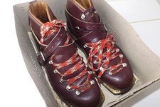 Antique alte Skistiefel