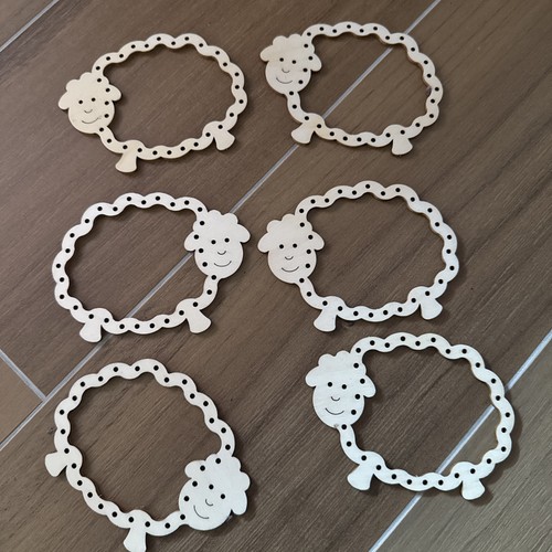 Flechtmotiv schaf aus holz - flechtmotiv,