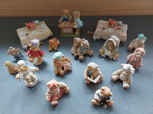 Cherished teddies - 15,