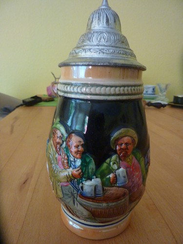 Bierkrug mit zinndeckel - bierkrug,
