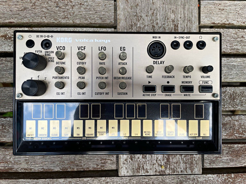 Korg volca keys analog desktop - volca,