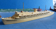 Wiking Metall Modell 112 - 1:1250 KdF Passagierschiff Wilhelm Gustloff Azb. gold