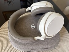 Sennheiser Momentum 4 Wireless