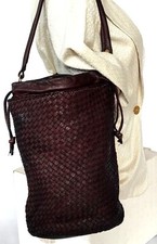 Damen Tasche ECHT LEDER geflochten Schultereimer klein leicht Vintage