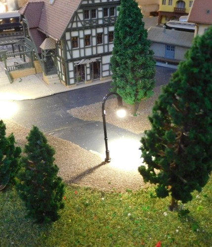 Schwarze straßenlaternen - 10,