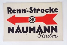 Altes pappschild rennstrecke - altes,
