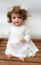 Puppe Porzellankopfpuppe