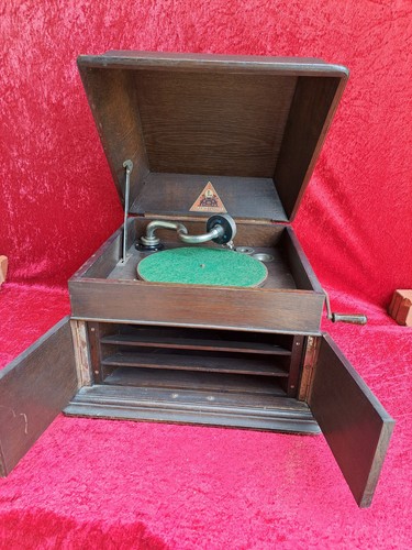 Schönes antikes grammophon - schönes, ,antikes