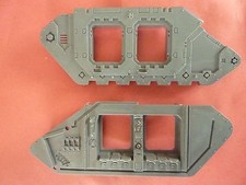 Space Marine LAND RAIDER RIGHT
