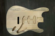 1,7 Kg Kiefer/pine Einteiler one piece ST Korpus Body blank Gitarre guitar Nr 2