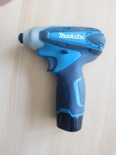 Makita TD090D 10,8 V Akku-Schlagschrauber mit Akku BL1013