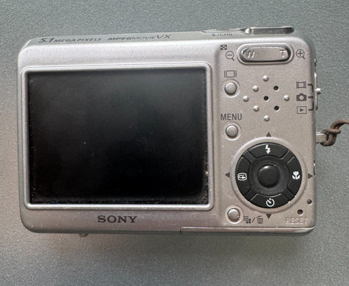 Sony cybershot dsc - sony,