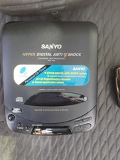 SANYO CDP-60 portable CD