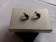 Ohrstecker mit Granat 585er