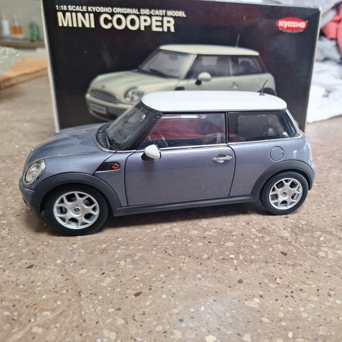 Boxed kyosho bmw mini - 1:18,