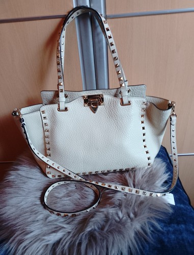 Valentino garavani rockstud - garavani,