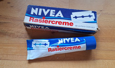 alte Nivea Verpackung Rasiercreme mit Inhalt