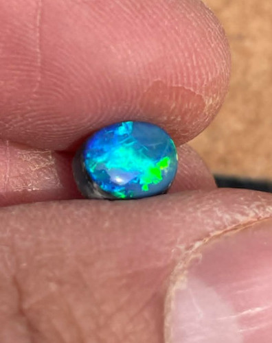 Schöne cabs black opal - of,
