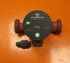 Pumpe Umwälzpumpe Alpha 2