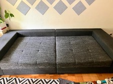 Couch, Sofa mit Federkern in Salz&Pfeffer-Optik schwarz/grau