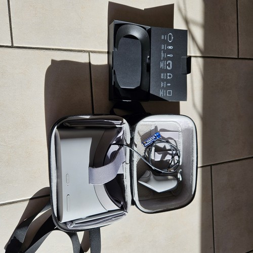 Oculus 64gb headset - oculus,