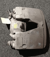 8K0615124H Bremssattel vorn