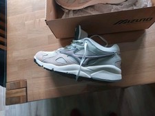 Mizuno Sportschuhe  Joggingschuhe EU42.5 UK 10