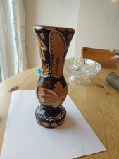 Handgeschnitzte Vase aus Holz - Tonga