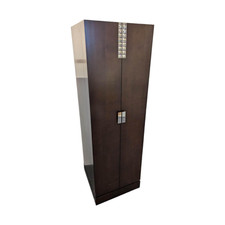 Selva Schrank 7021 Massivholz 45 Sepia Dunkelbraun Akzente Glas