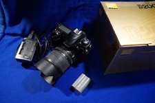 Nikon D200 10.2MP