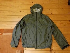 The North Face Regenjacke Outdoorjacke oliv Gr.L wie neu